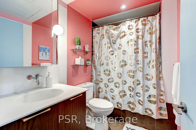 Additional property image - 95 Bathurst St Unit 816