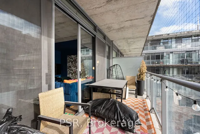 Additional property image - 95 Bathurst St Unit 816