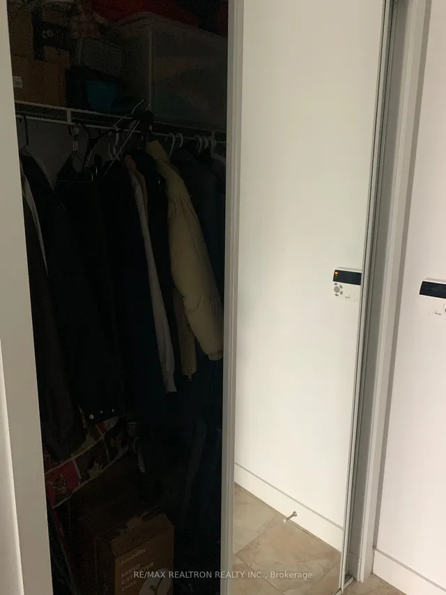 Additional property image - 14 York St Unit 1008