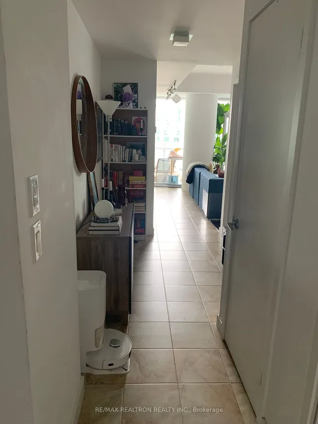 Additional property image - 14 York St Unit 1008