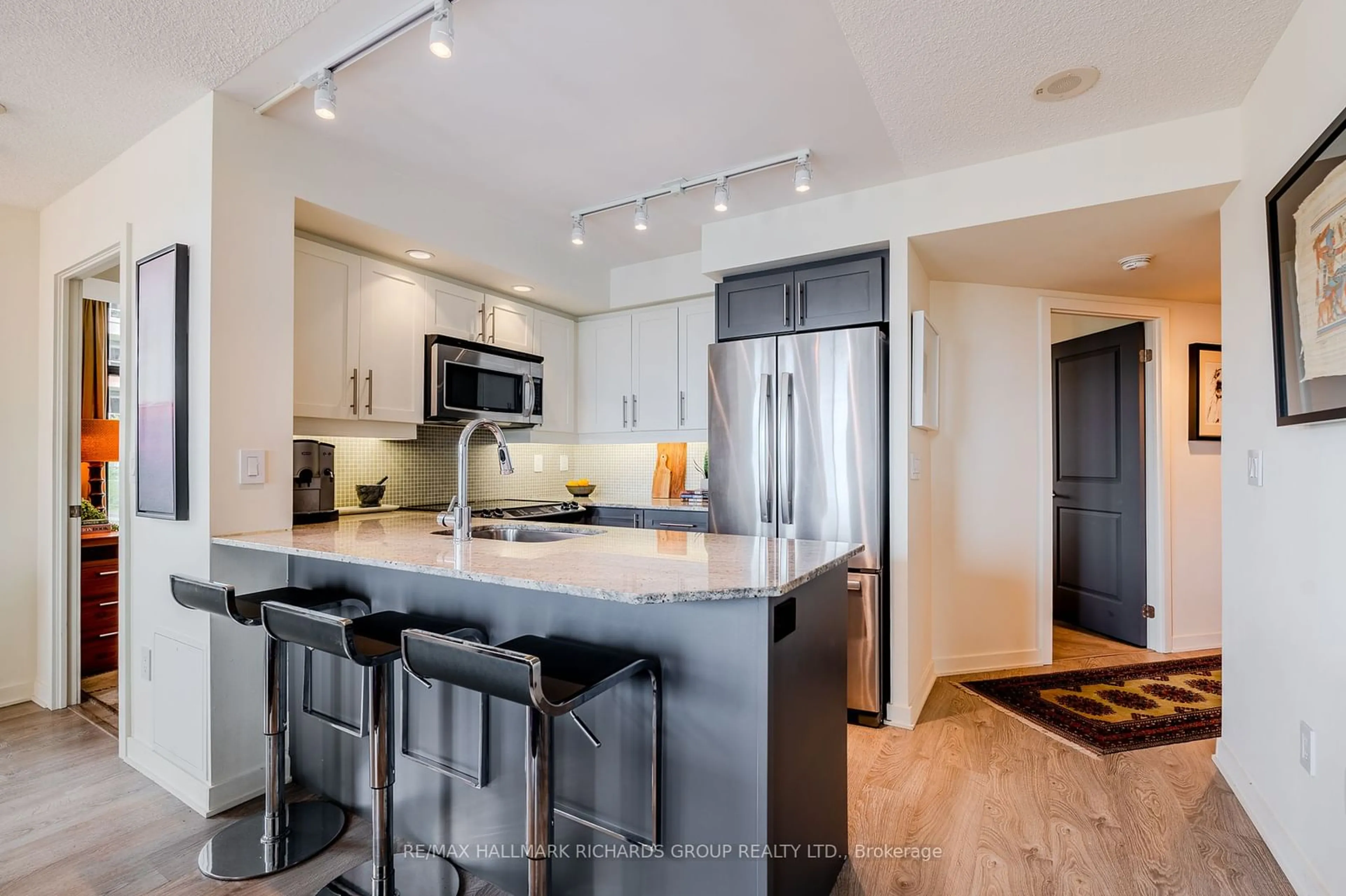 Open concept kitchen, unknown for 75 East Liberty St #406, Toronto Ontario M6K 3R3