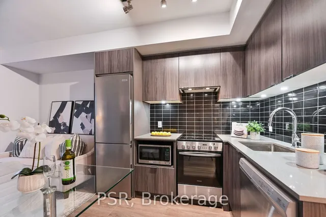 Additional property image - 395 Bloor St Unit 4409