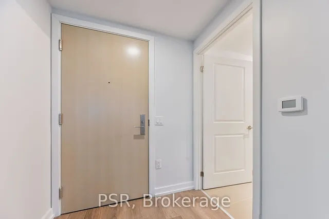 Additional property image - 395 Bloor St Unit 4409