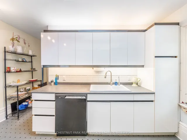 Additional property image - 126 Seaton St