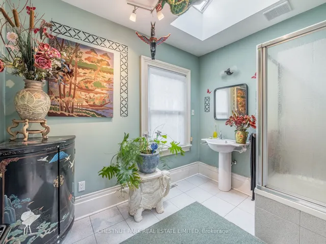 Additional property image - 126 Seaton St