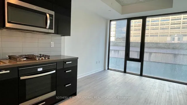 Additional property image - 195 McCaul St Unit 507
