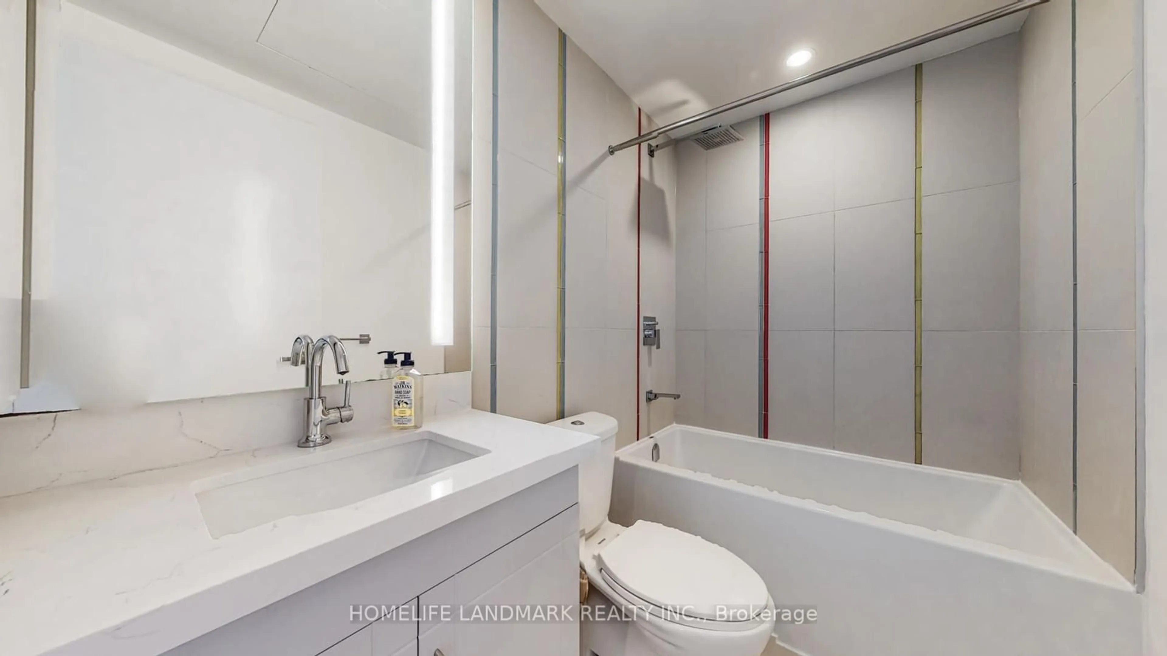 Standard bathroom, ceramic/tile floor for 101 Peter St #2505, Toronto Ontario M5V 0G6