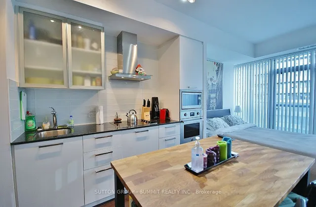 Additional property image - 14 YORK St Unit 3001