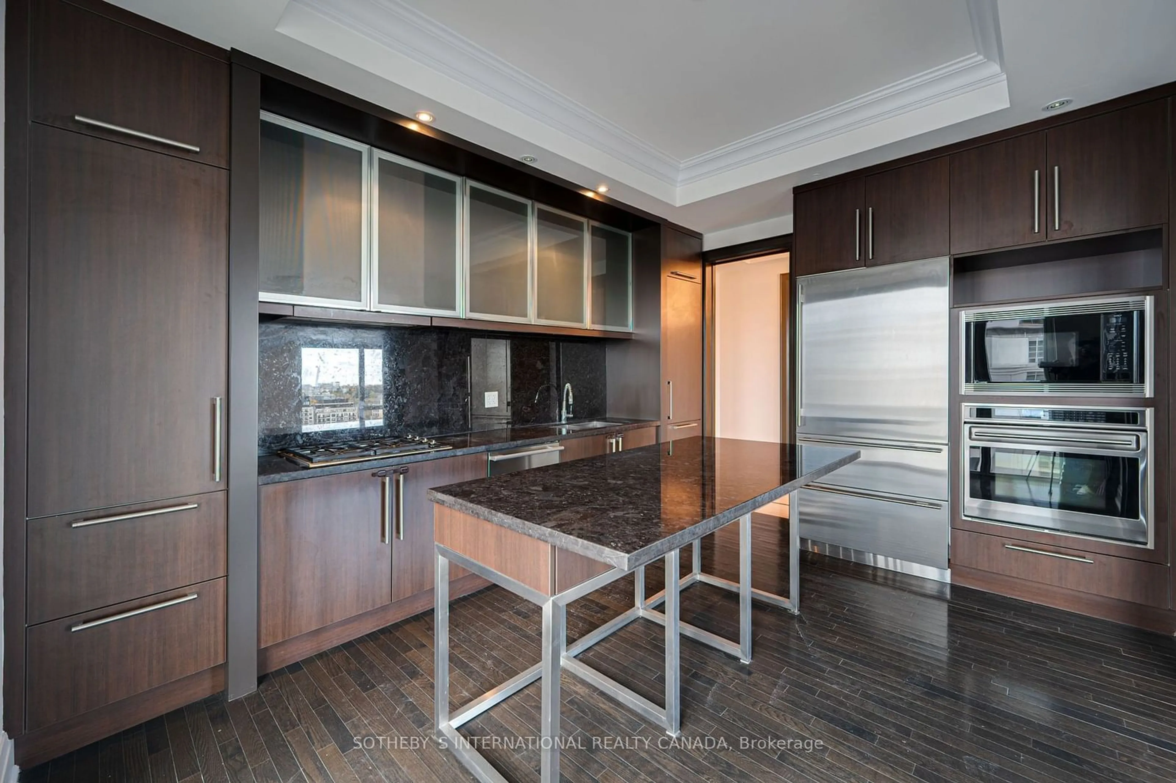 Contemporary kitchen, unknown for 80 Yorkville Ave #1402, Toronto Ontario M5R 2C2