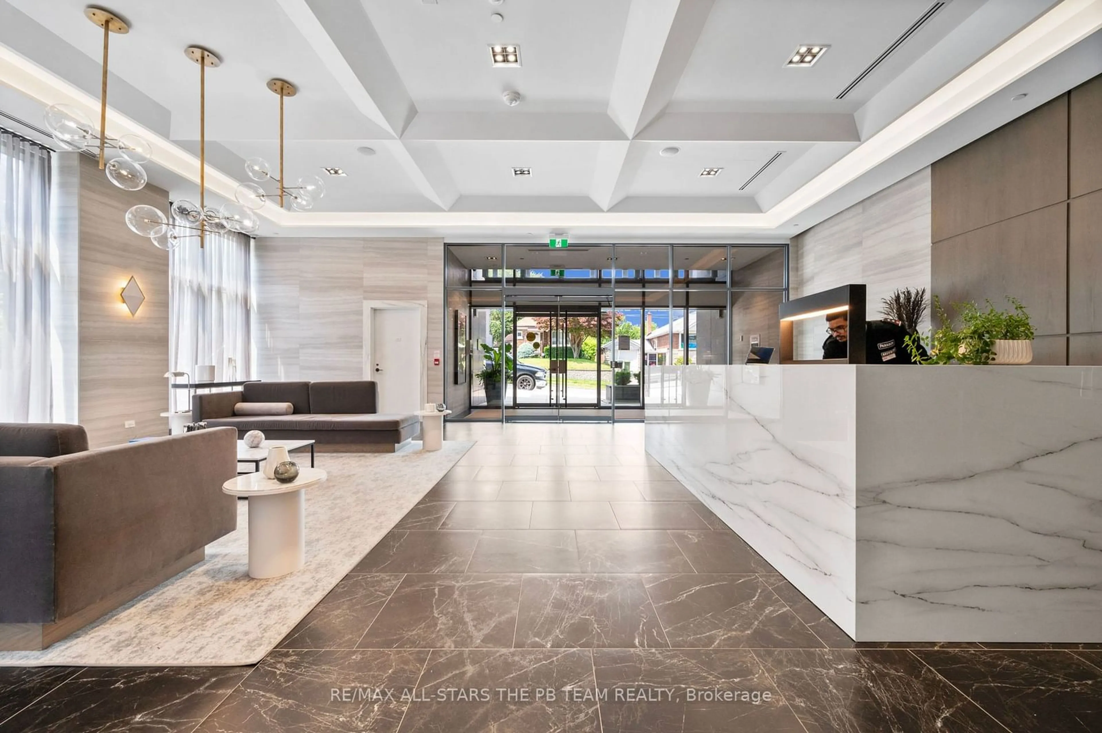 Lobby for 355 Bedford Park Ave #506, Toronto Ontario M5M 0A5