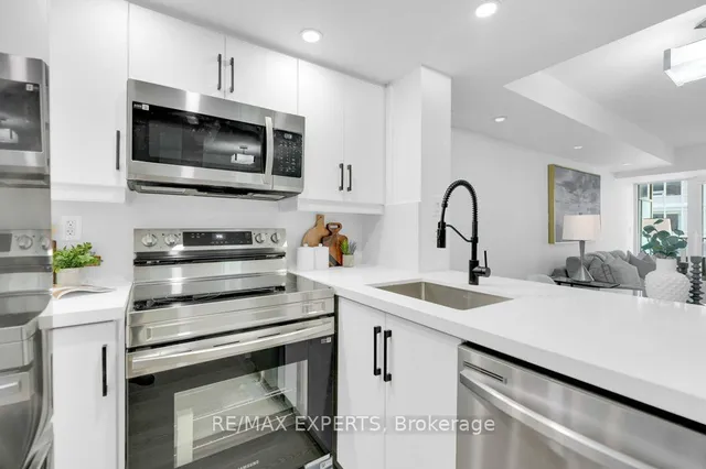Additional property image - 65 E Liberty St Unit 818