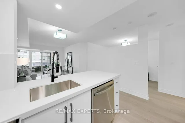 Additional property image - 65 E Liberty St Unit 818