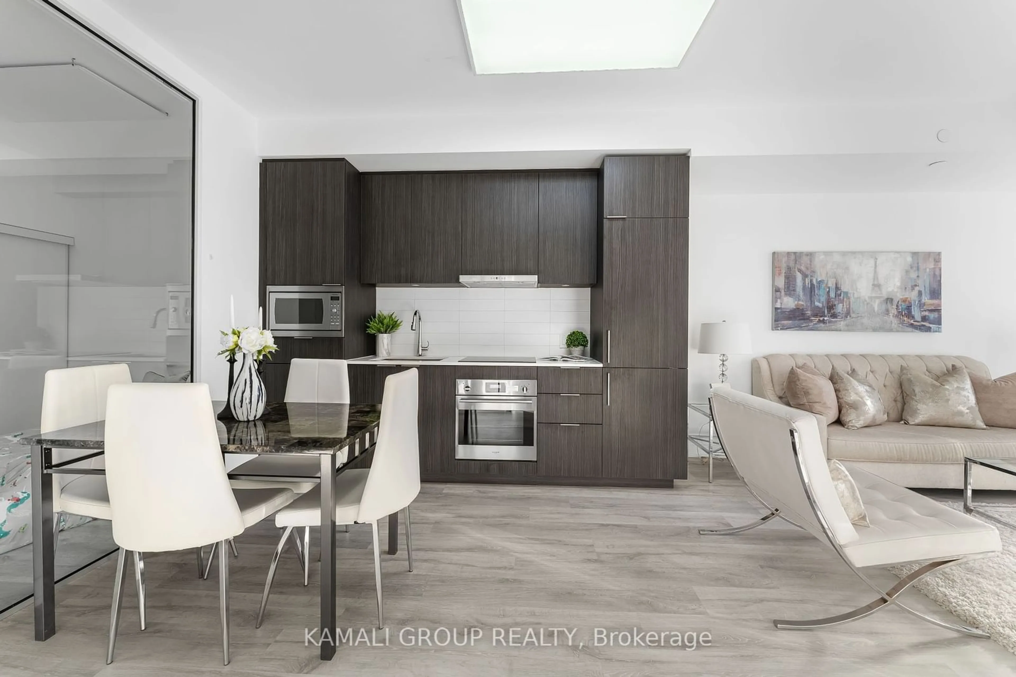 Open concept kitchen, unknown for 8 Olympic Garden Dr #S709, Toronto Ontario M2M 0B9