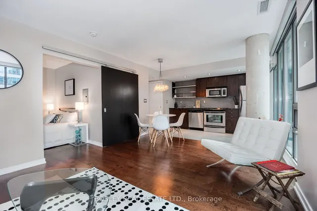 Additional property image - 33 Lombard St Unit 412
