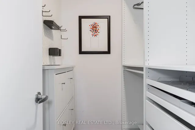 Additional property image - 33 Lombard St Unit 412