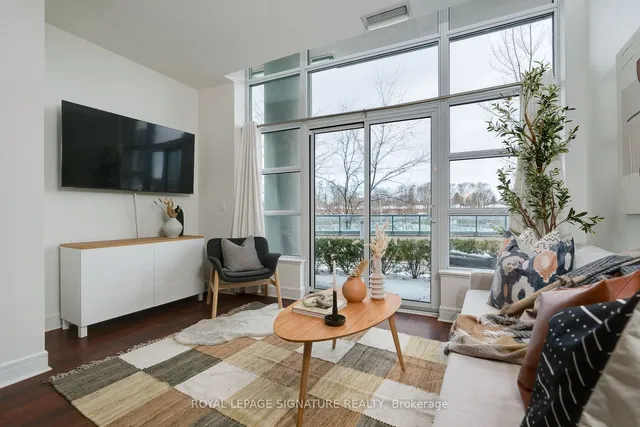 Additional property image - 35 Brian Peck Cres Unit 124