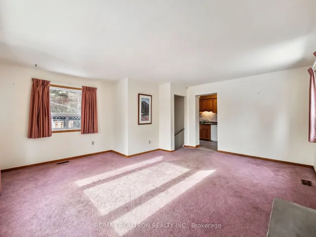 Additional property image - 75 Yorkview Dr