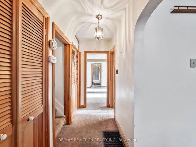 Additional property image - 75 Yorkview Dr