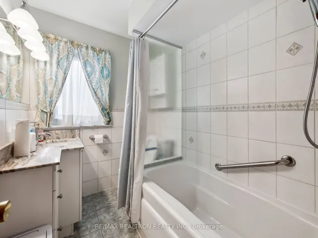 Additional property image - 75 Yorkview Dr