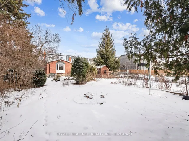 Additional property image - 75 Yorkview Dr