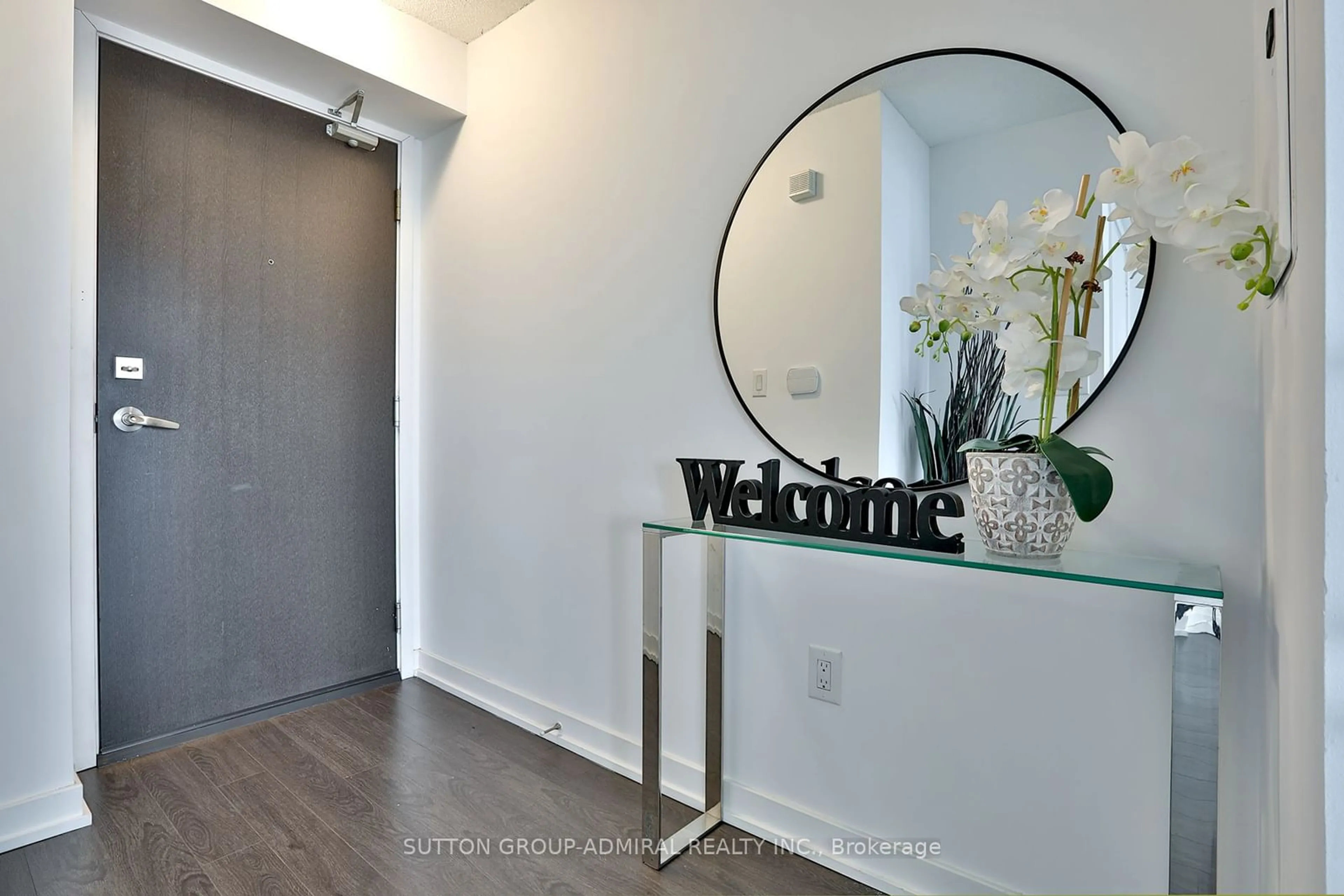 Indoor entryway for 25 Capreol Crt #2608, Toronto Ontario M5V 3Z7