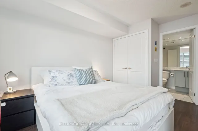 Additional property image - 125 Western Battery Rd Unit 802