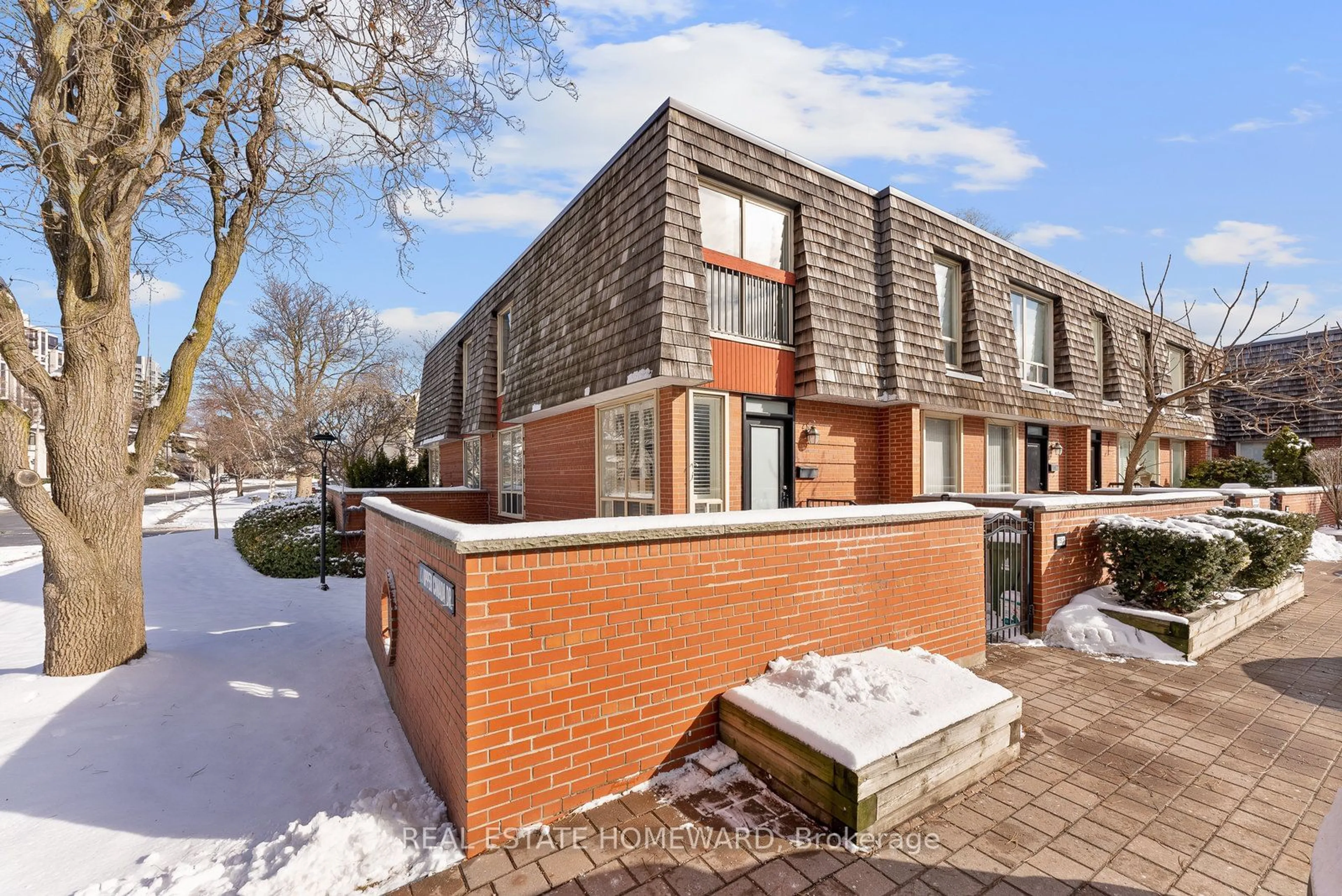 Home with brick exterior material, building for 75 Upper Canada Dr #1, Toronto Ontario M2P 2A2