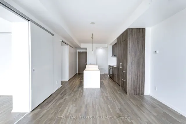 Additional property image - 1 Bloor St Unit 2712