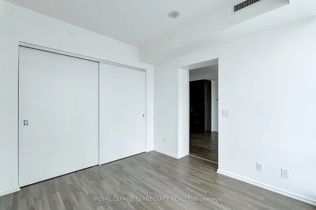Additional property image - 1 Bloor St Unit 2712