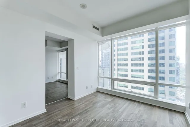 Additional property image - 1 Bloor St Unit 2712