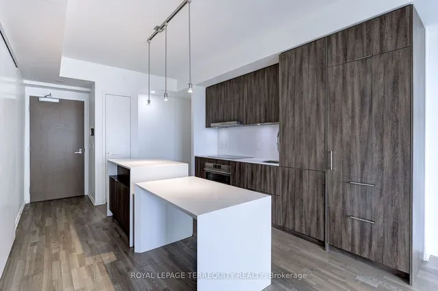 Additional property image - 1 Bloor St Unit 2712