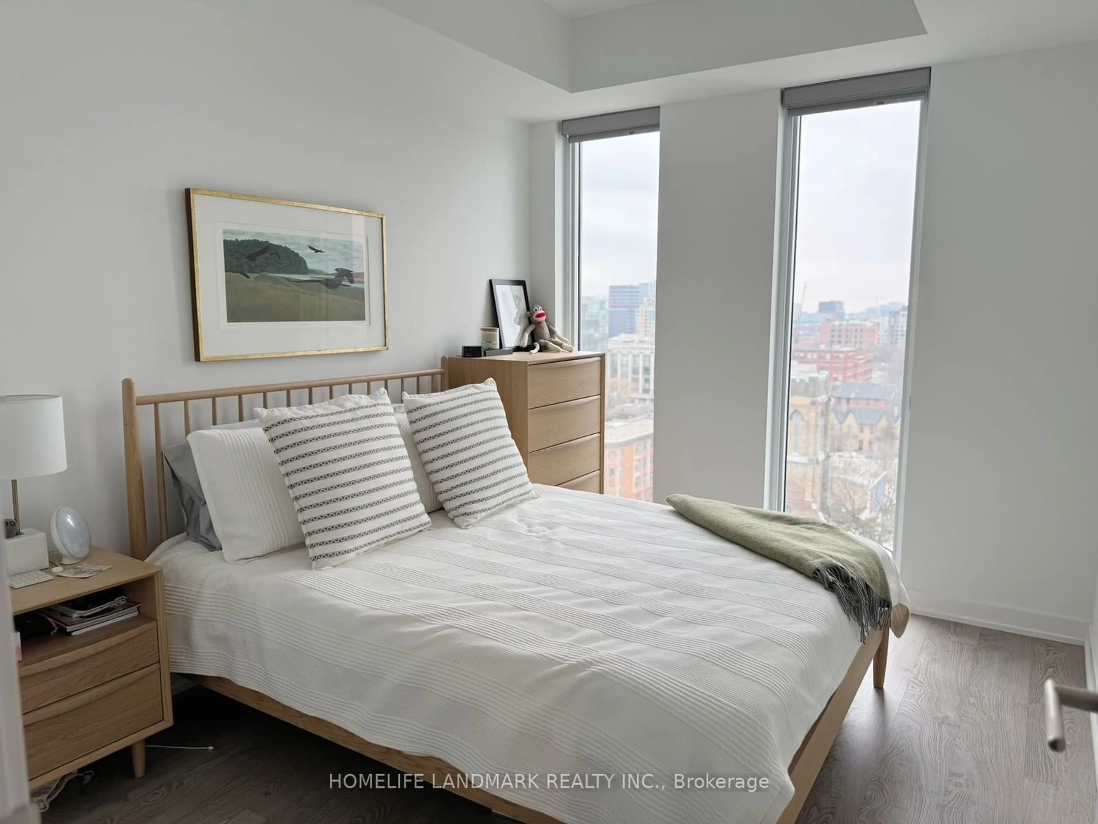 Bedroom with bed, wood/laminate floor for 50 Mccaul St #1101, Toronto Ontario M5T 0B6