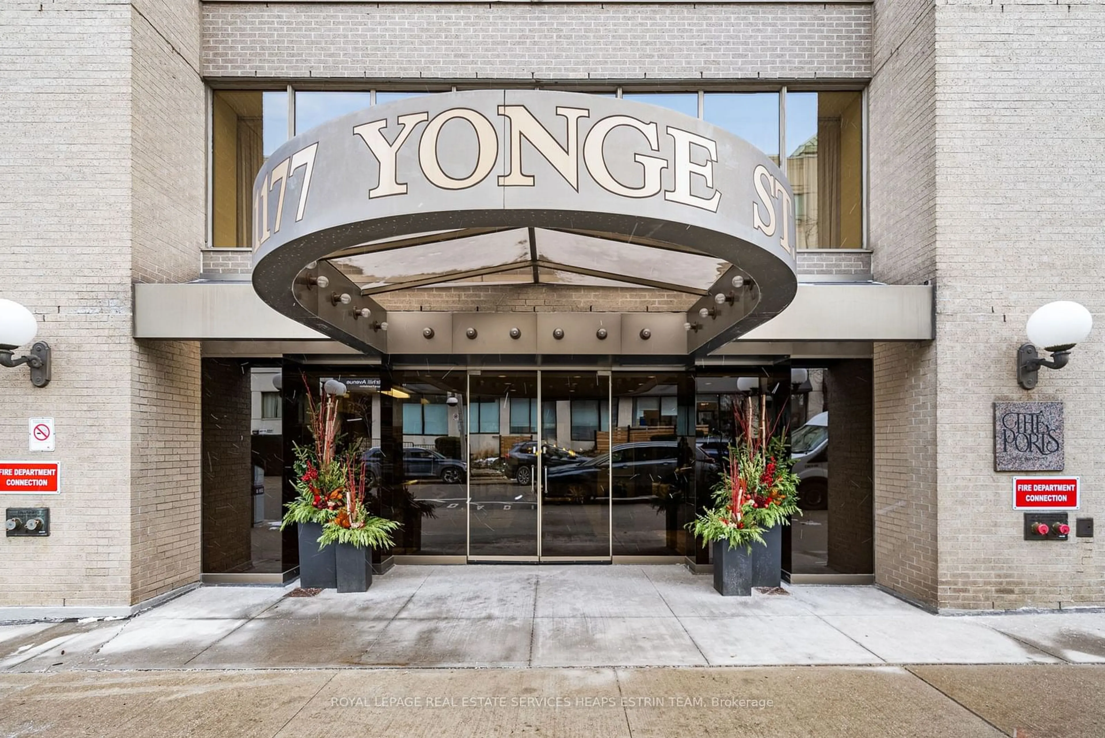 Indoor foyer for 1177 Yonge St #602, Toronto Ontario M4T 2Y4