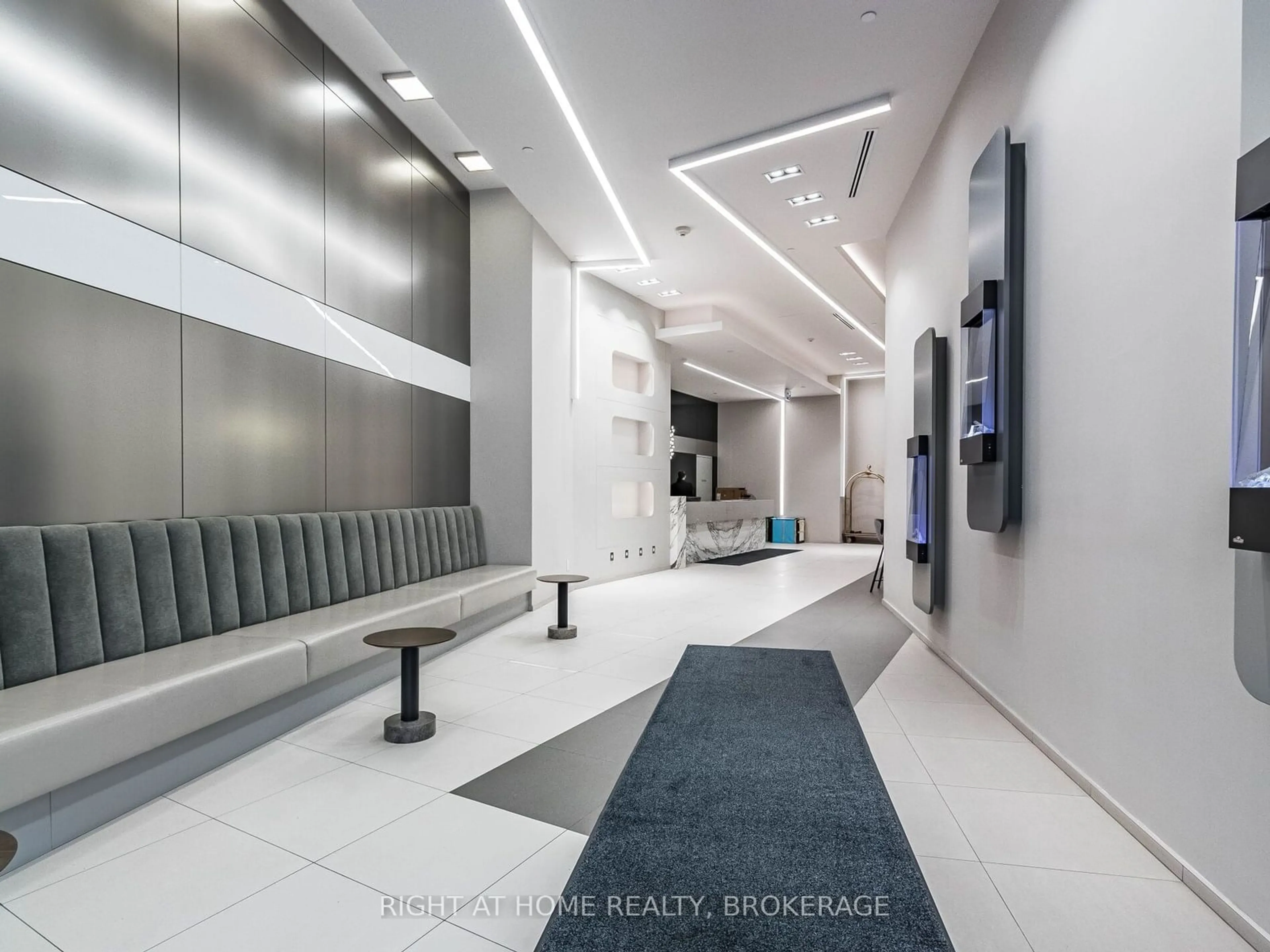 Lobby for 1603 Eglinton Ave #216, Toronto Ontario M6E 0A1