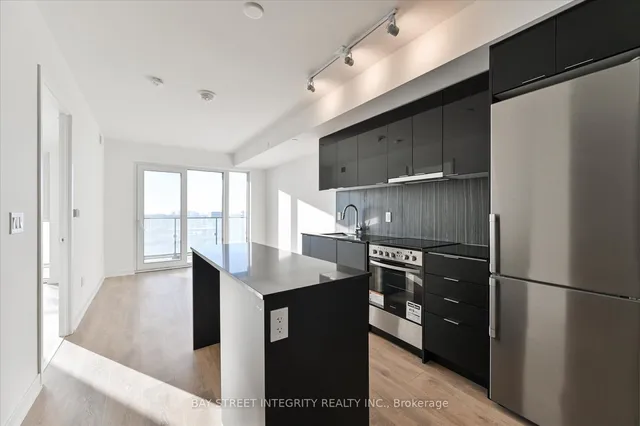 Additional property image - 8 Tippett Rd Unit 1208