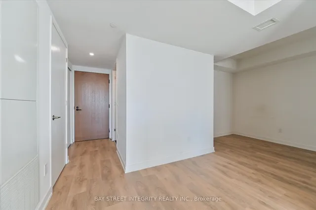 Additional property image - 8 Tippett Rd Unit 1208