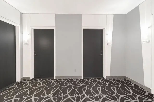 Additional property image - 600 Queens Quay Unit SPH16