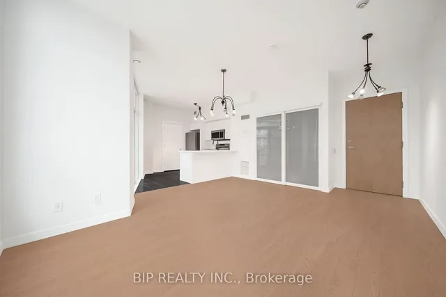 Additional property image - 600 Queens Quay Unit SPH16