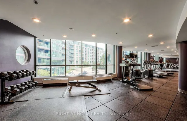 Additional image 12 of 219 Fort York Blvd Unit 2502