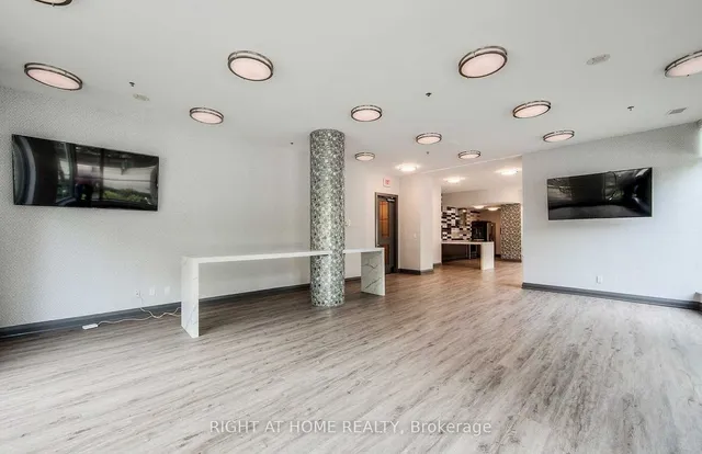 Additional image 7 of 219 Fort York Blvd Unit 2502