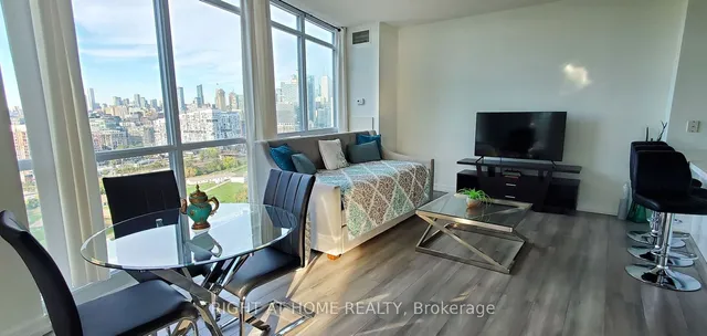 Additional image 29 of 219 Fort York Blvd Unit 2502