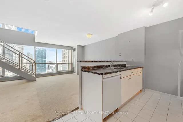 Additional property image - 10 Yonge St Unit 2609