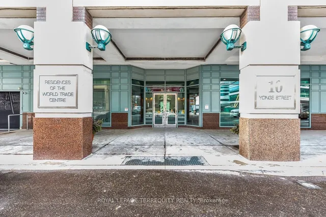Additional property image - 10 Yonge St Unit 2609