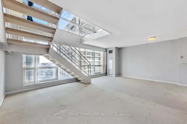 Additional property image - 10 Yonge St Unit 2609