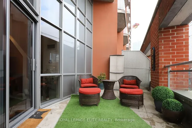 Additional property image - 255 Richmond St Unit 220