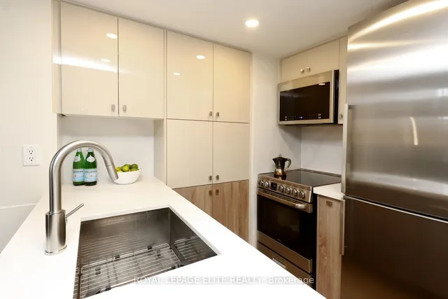 Additional property image - 255 Richmond St Unit 220