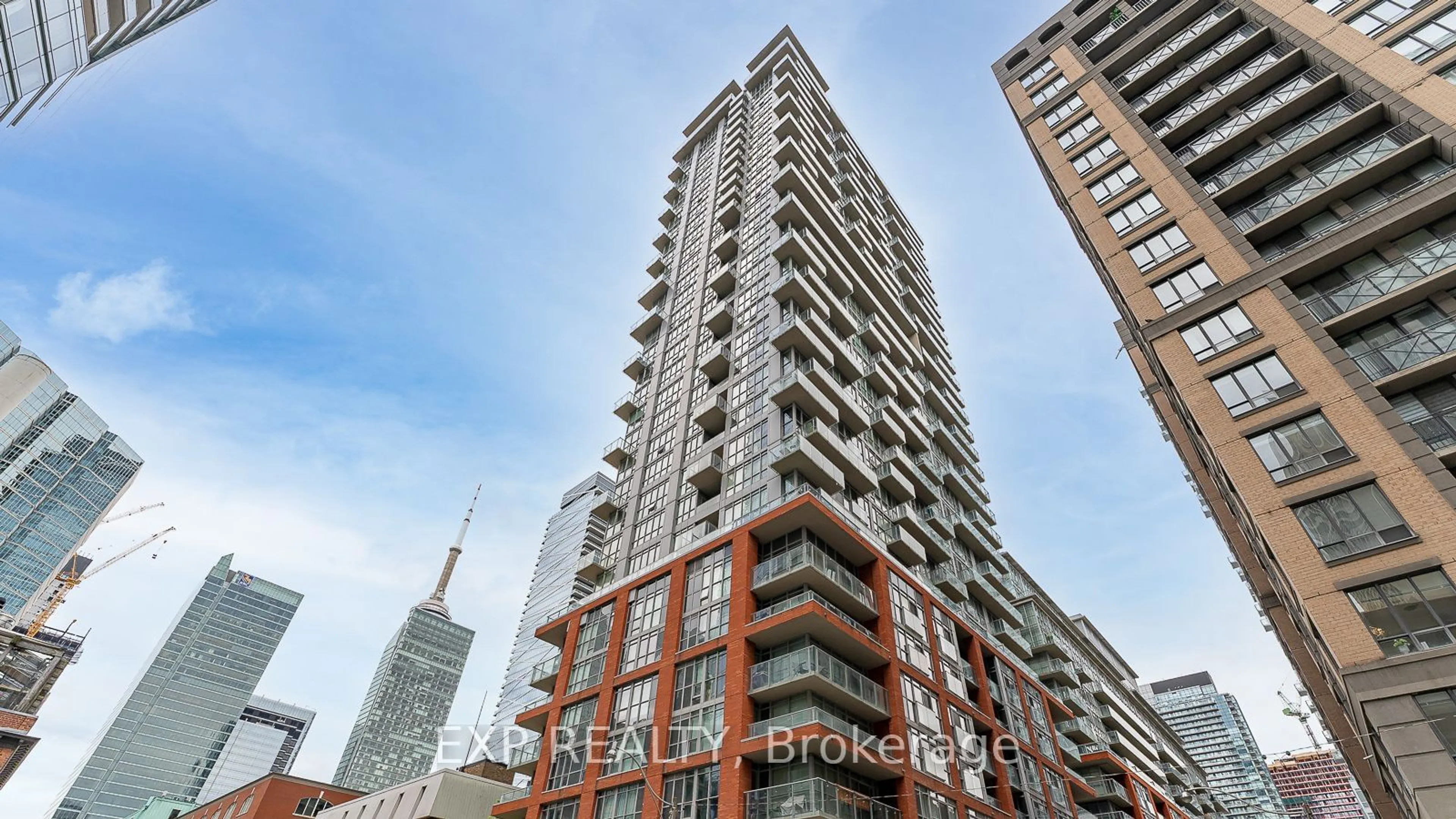 Unknown for 126 Simcoe St #1407, Toronto Ontario M5H 4E6