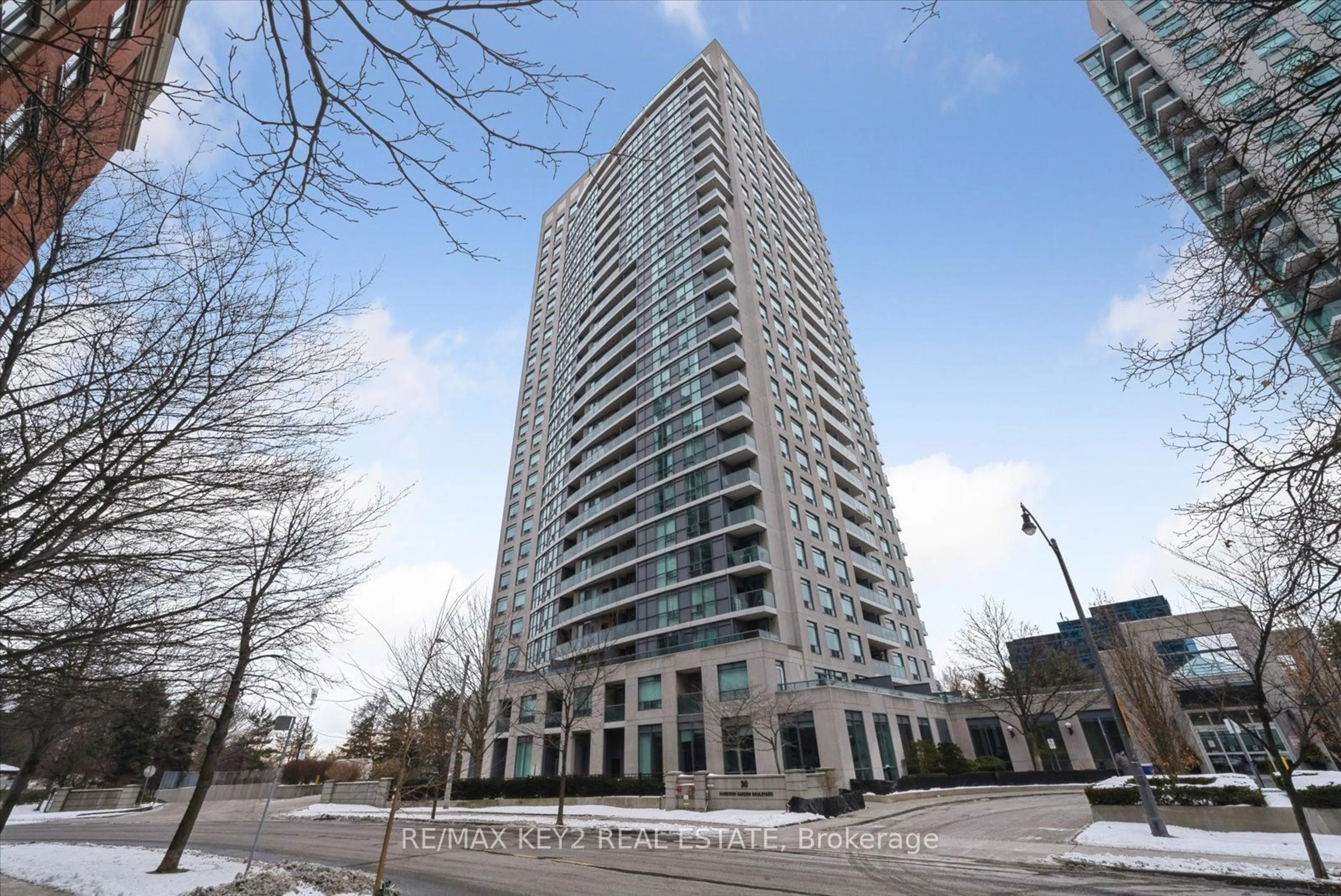 Unknown for 30 Harrison Garden Blvd #206, Toronto Ontario M2N 7A9