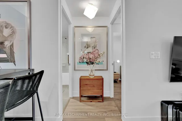 Additional property image - 99 Broadway Ave Unit 2107