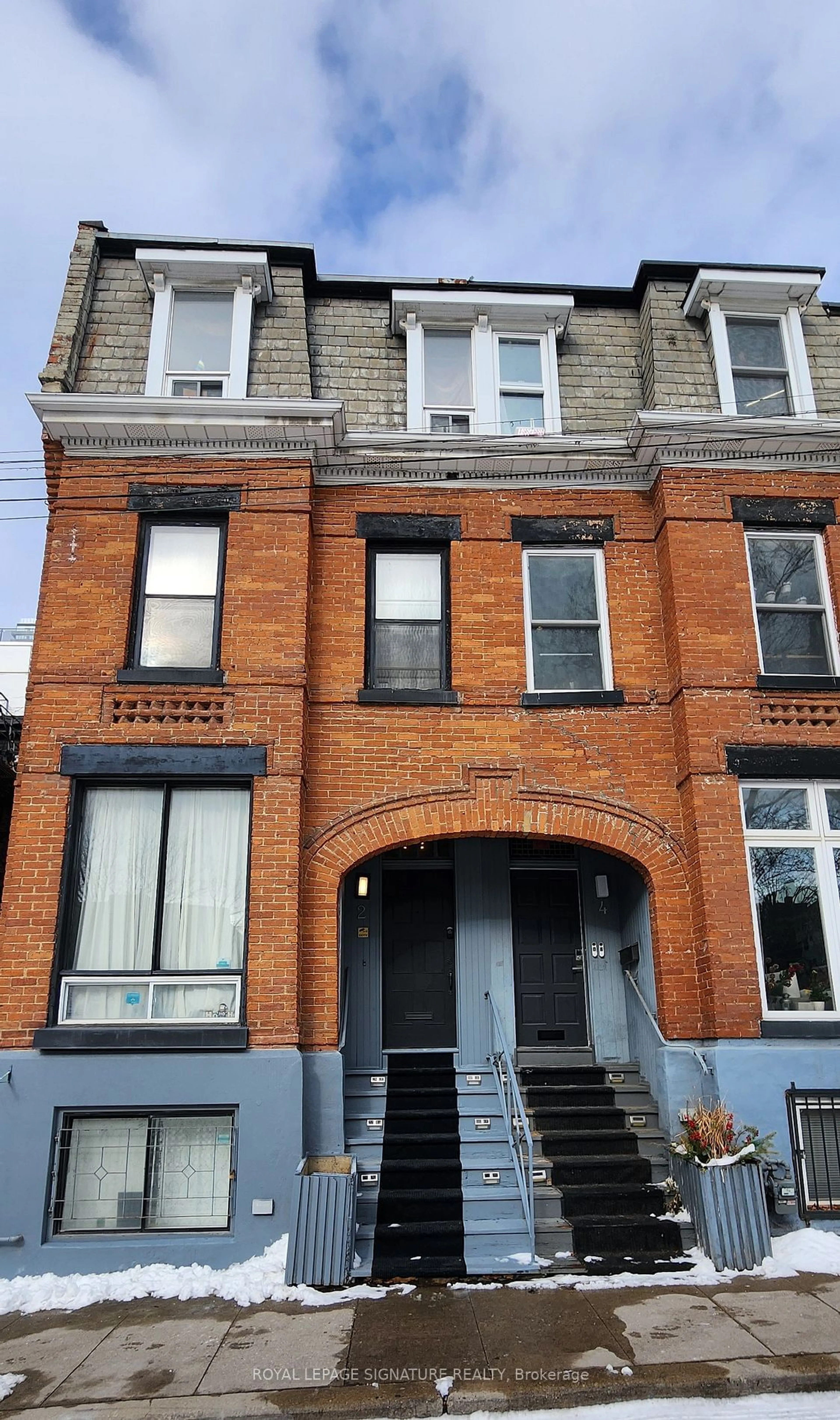 Home with brick exterior material, building for 2 Monteith St, Toronto Ontario M4Y 1K7